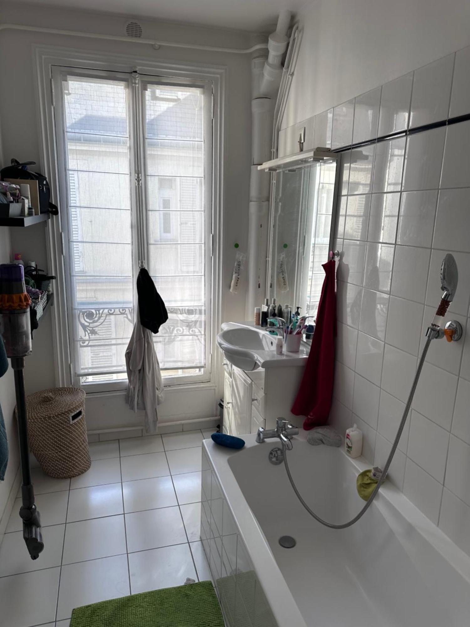 Muette Apartment